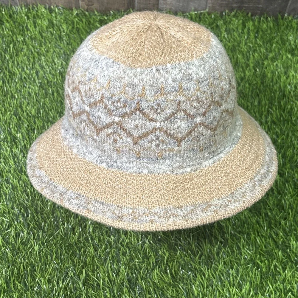 Vintage Italian Wool Blend Cloche Bucket Hat Boho Coastal Luxe Euro Chic - Picture 2 of 8